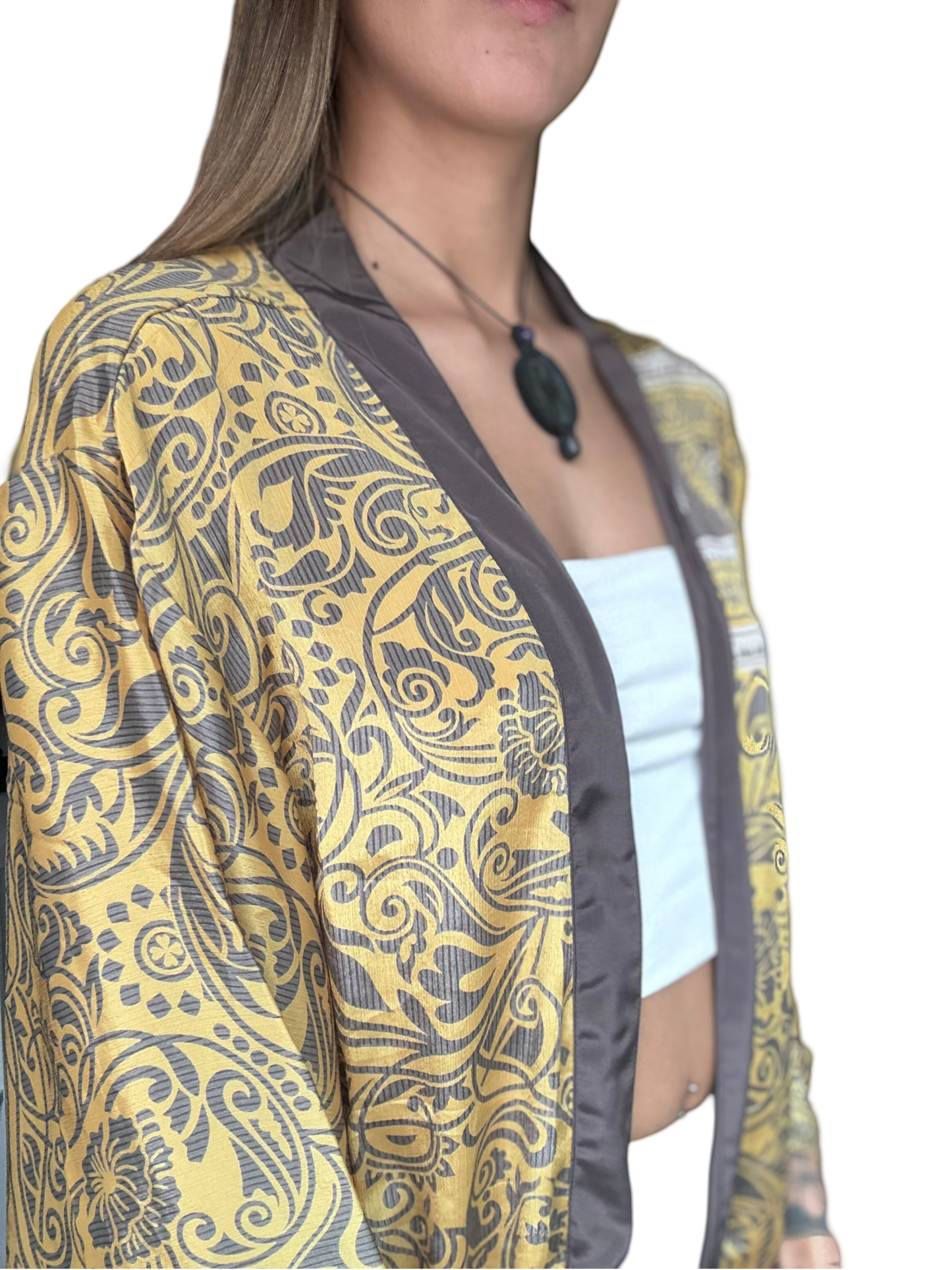 Short kimono