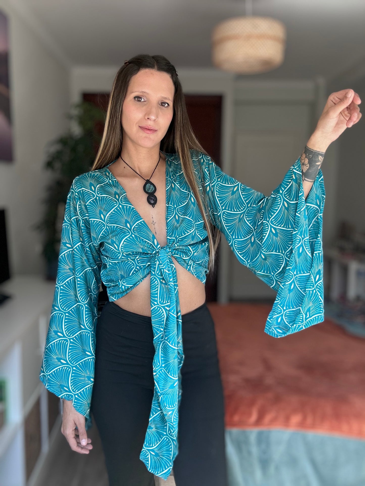 Bell Top Sleeve