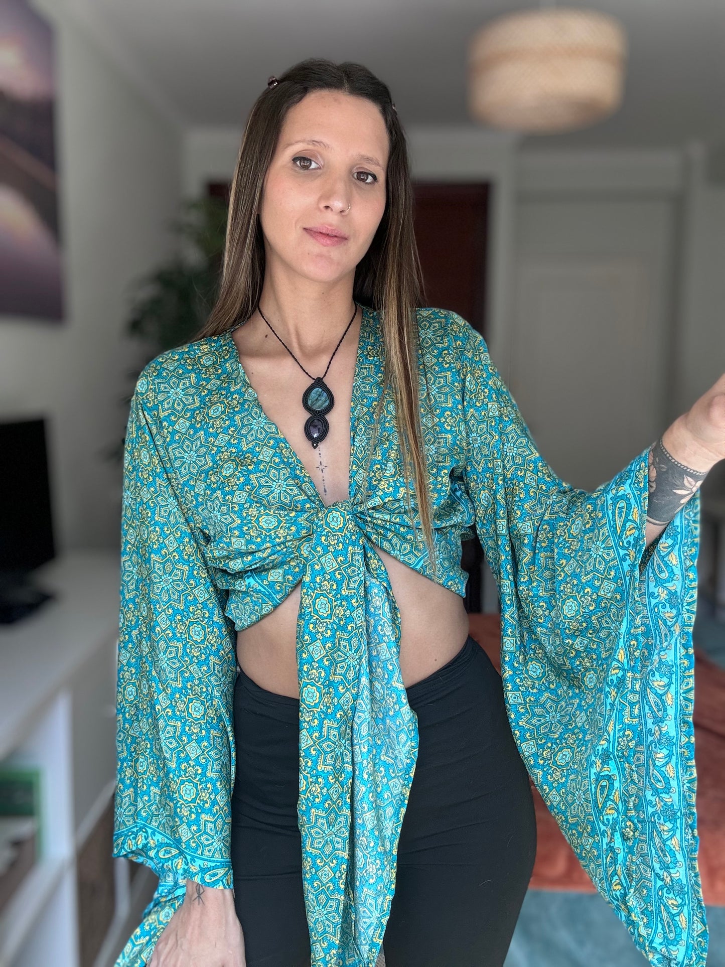 Bell Top Sleeve