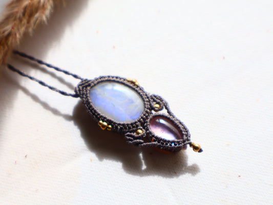 ✦ Sacred Alchemy Moonstone ✦