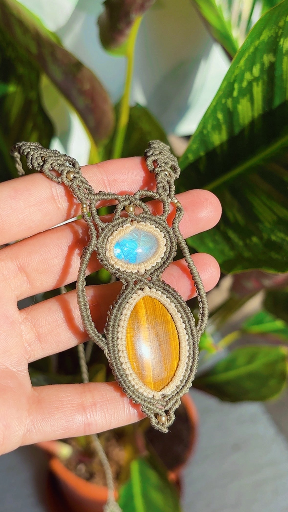 FAIRY NECKLESS TIGER EYE & LABRADORITE
